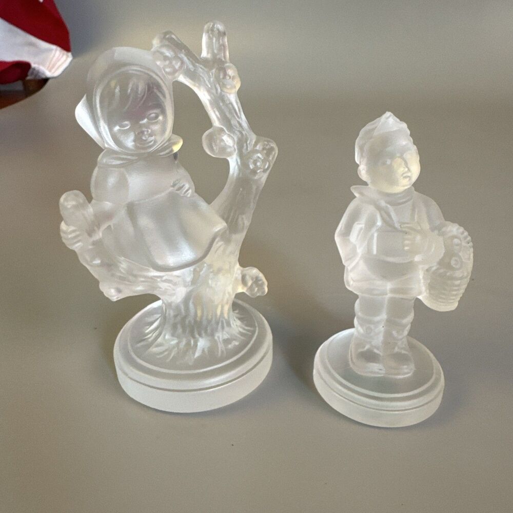 Goebel Hummel Apple Tree Girl & Boy W/basket Frosted 24% Lead Crystal Figurine